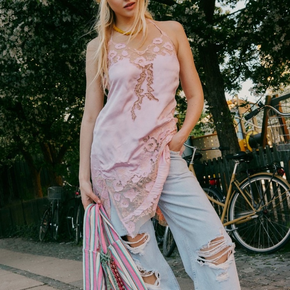 FREE PEOPLE MYSTIC GROOVE EMBROIDERED LACE SLIP - Picture 2 of 8